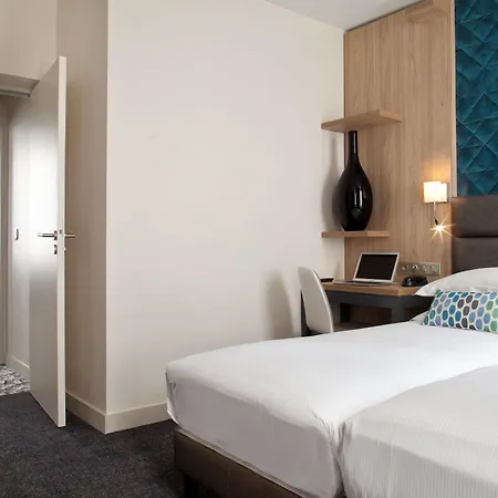 Serotel Opera Hotel 4*