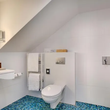 Serotel Opera Hotel 4*