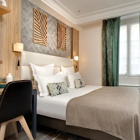 세로텔 스위트 오페라 4*