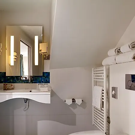 Serotel Opera Hotel 4*