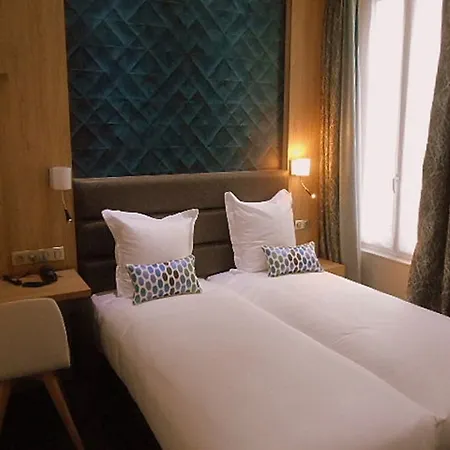 Hotel Serotel Opera 4*