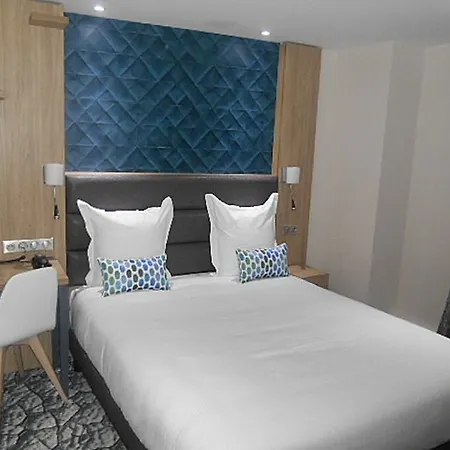 세로텔 스위트 오페라 4* 파리