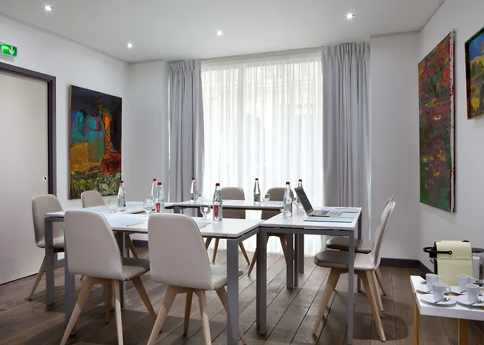 سيروتيل سويتس أوبرا فندق 4*