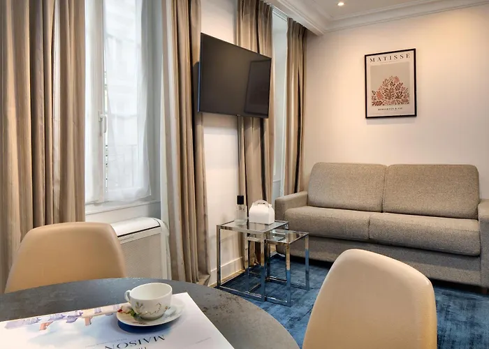 سيروتيل سويتس أوبرا 4*