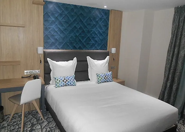 سيروتيل سويتس أوبرا 4* باريس