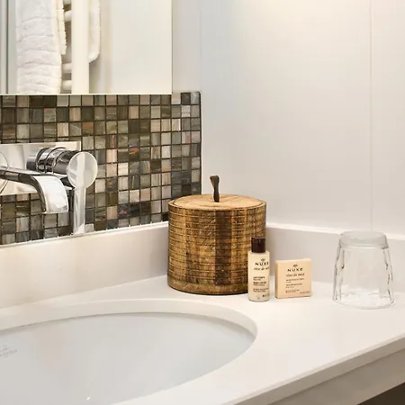 מלון Serotel Opera